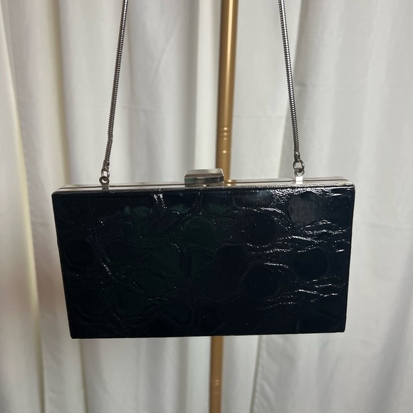 Miche Black Textured Leather Wristlet Clutch Wallet - Picture 3 of 4